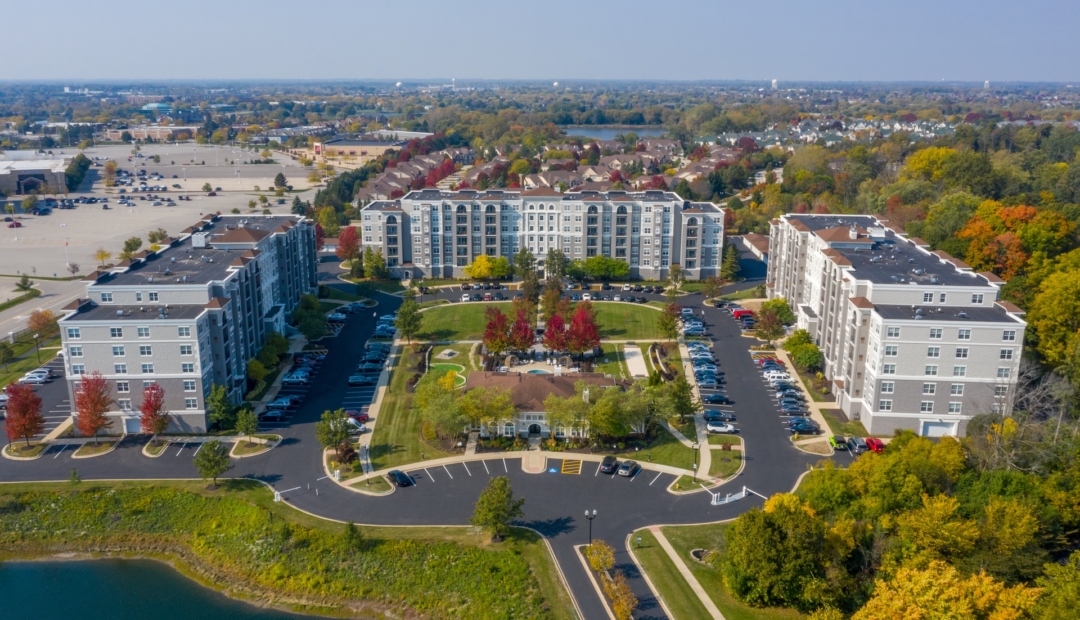 The-Majestic-Luxury-Apartments costar fall 2020